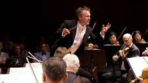 Jonathan Nott dirige Dvorák, Strauss