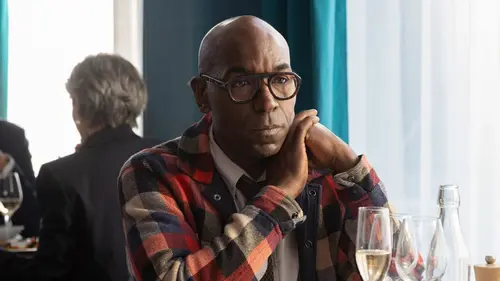 Joseph S01E01 Plat signature