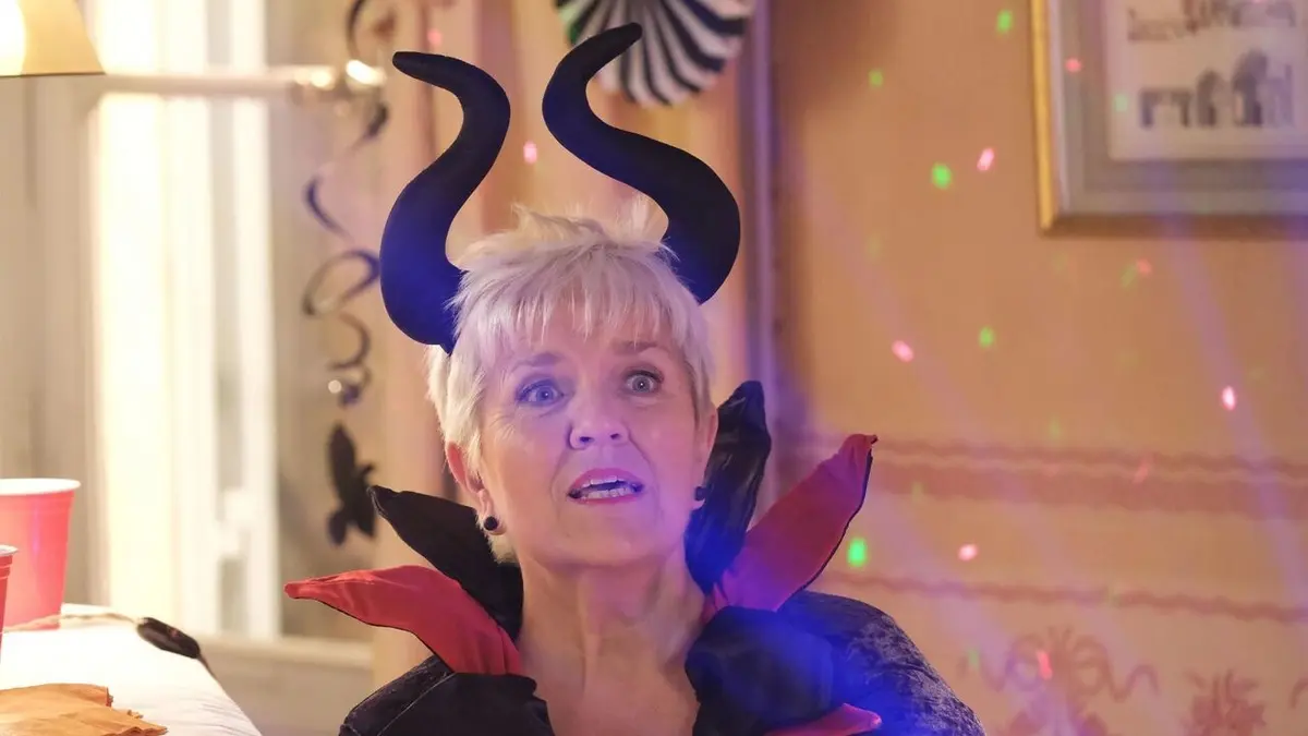 Joséphine, ange gardien S20E01 L'esprit d'Halloween