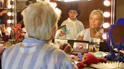 Joséphine, ange gardien S06E02 Paillette, claquette et champagne