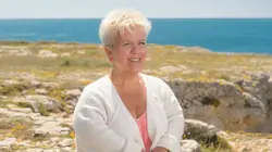 Joséphine, ange gardien S18E02 Le mystère des pierres qui chantent