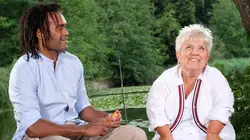 Joséphine, ange gardien S19E02 1998-2018, Retour vers le futur