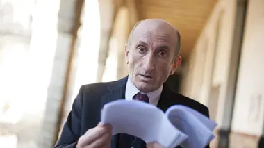 Joséphine, ange gardien S13E04 Une prof