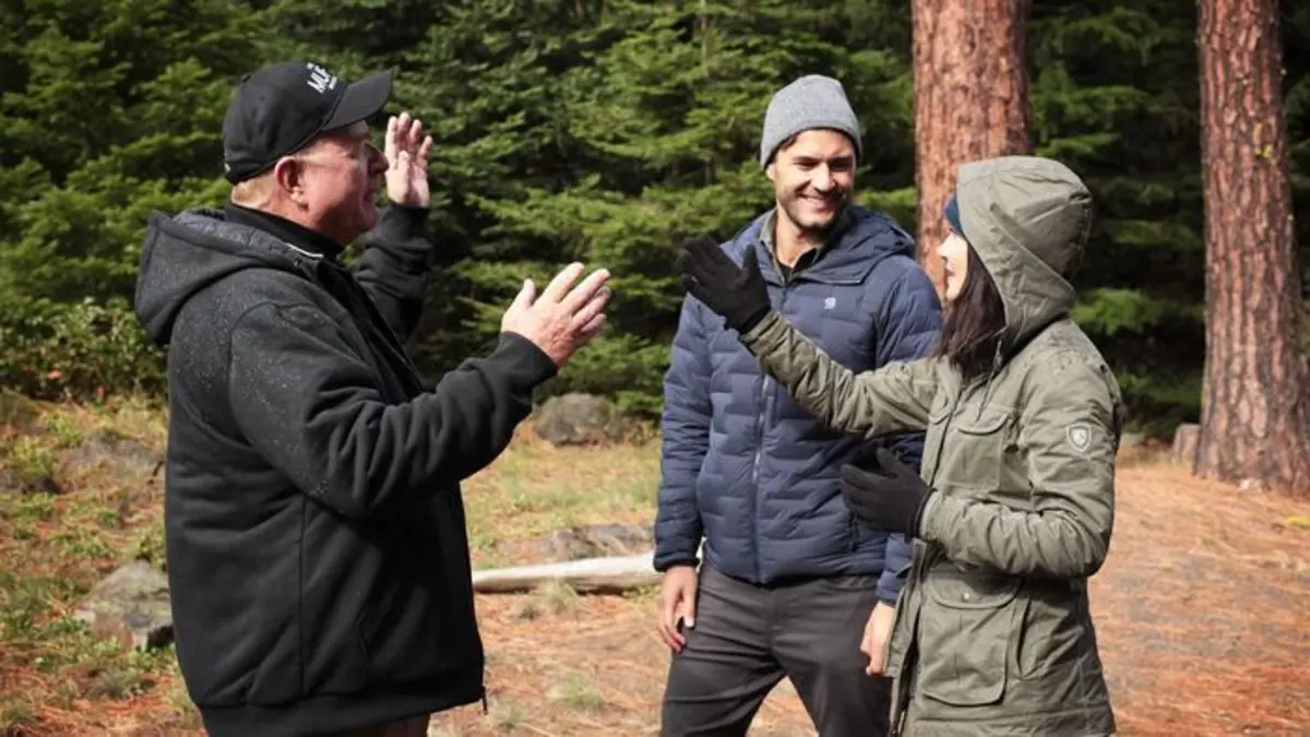 Josh Gates aux frontières du réel OVNI au mont Adams