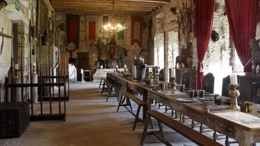 Josh Gates aux frontières du réel Le château de la terreur