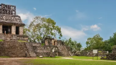 Josh Gates aux frontières du réel Les esprits des ruines mayas