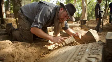 Josh Gates et les trésors perdus Les trésors volés du Cambodge