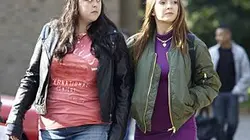 Journal d'une ado hors norme S02E03 Les filles
