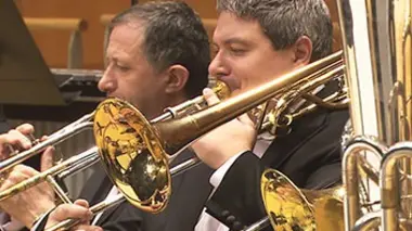 Jukka-Pekka Saraste et l'Orchestre National de Lyon Sibelius et Brahms