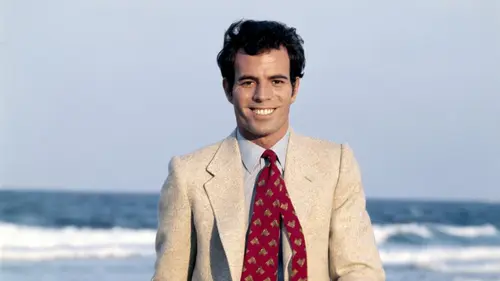 Julio Iglesias : amour, gloire et chansons