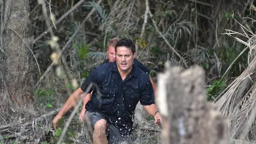 Jungle Gold S02E04 Renfloué