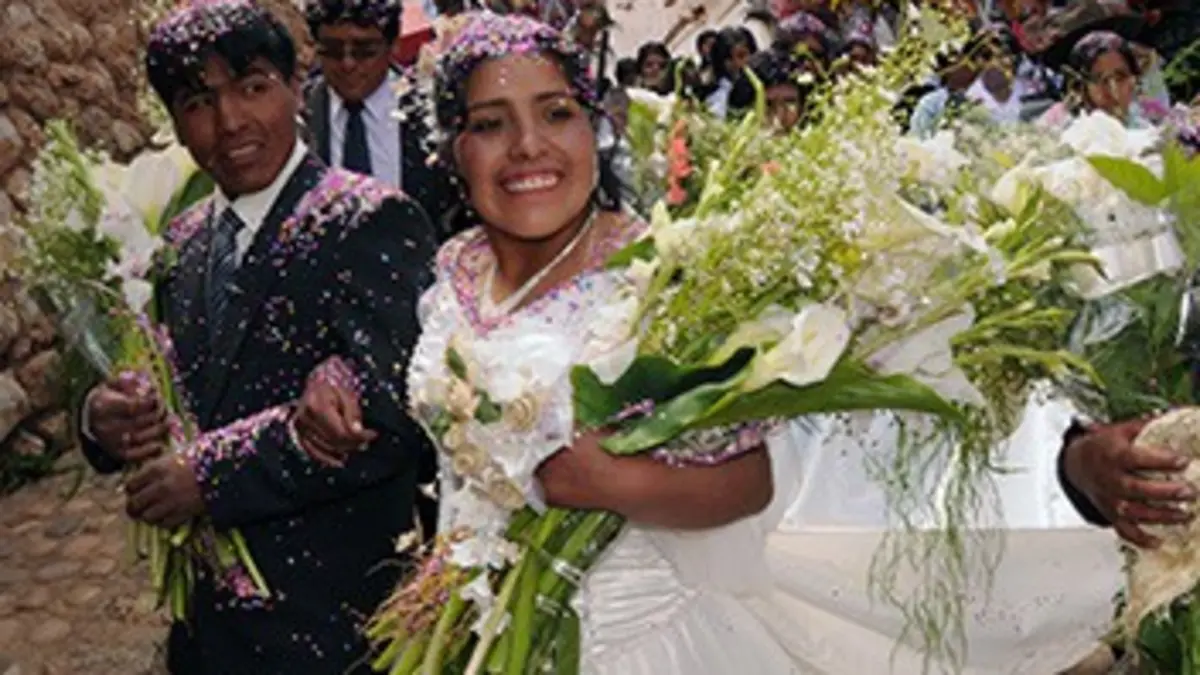 Just Married... S01E01 Au Pérou