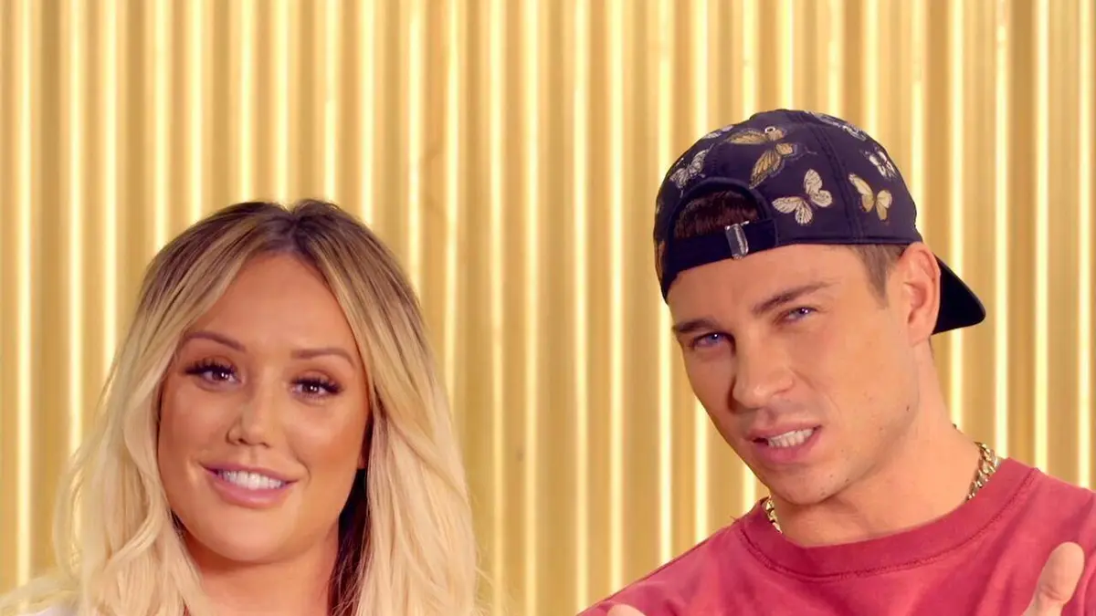 Just Tattoo of Us Brico-tatouage en streaming