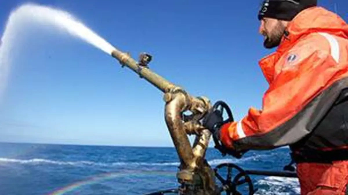 Justiciers des mers S04E08 Postes de combat