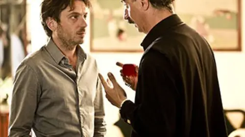 Kaboul Kitchen S02E10 L'homme au pistolet de nacre en streaming