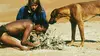 John Winslow dans Kalahari, à la poursuite des chasseurs d'ivoire (1993)