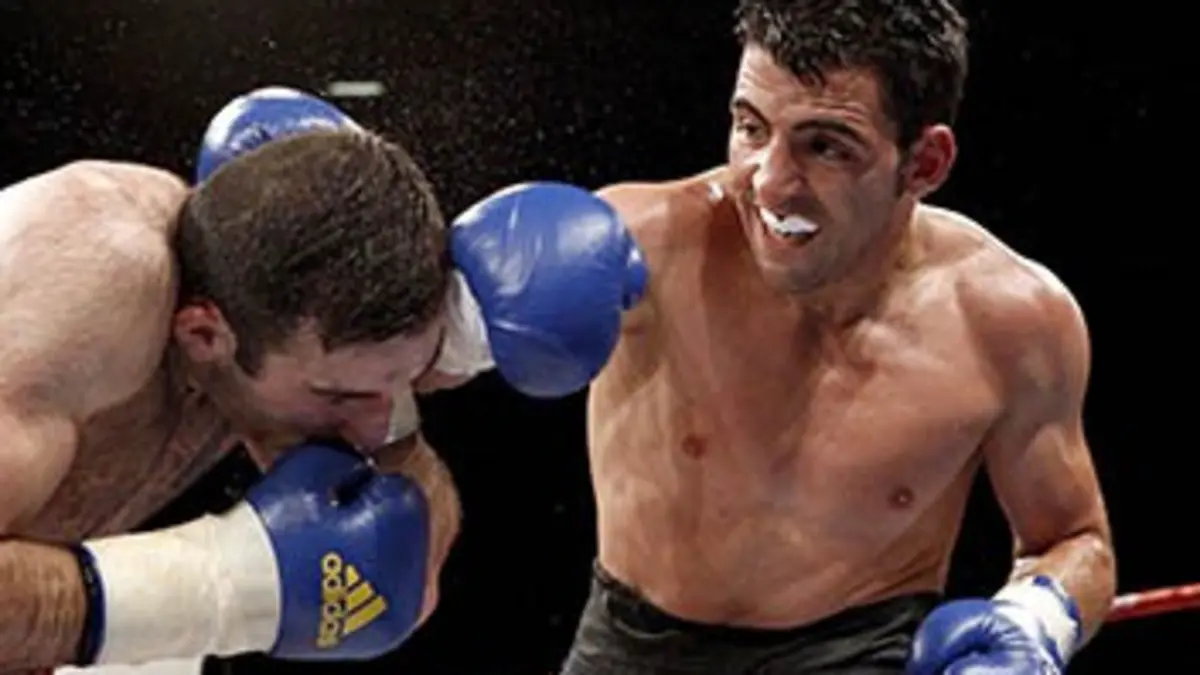 Karim Achour (Fra) / Moez Fhima (Esp) Boxe Réunion de Noisy-le-Grand. Championnats d'Europe EBU