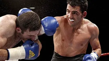 Karim Achour (Fra) / Moez Fhima (Esp) Boxe Réunion de Noisy-le-Grand. Championnats d'Europe EBU