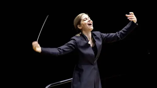 Karina Canellakis et l'Orchestre de Paris