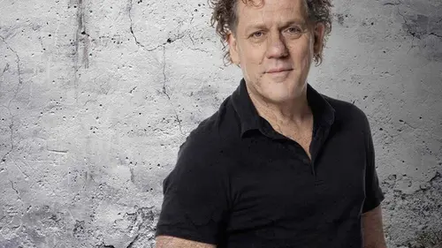 Kees Van Der Spek: Oplichters Aangepakt