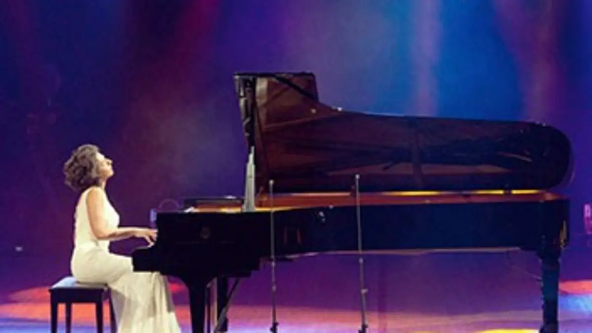 Khatia Buniatishvili à Kiev : «Tableaux d'une exposition» de Moussorgski