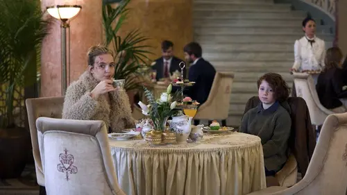 Killing Eve S01E08 Intense fatigue