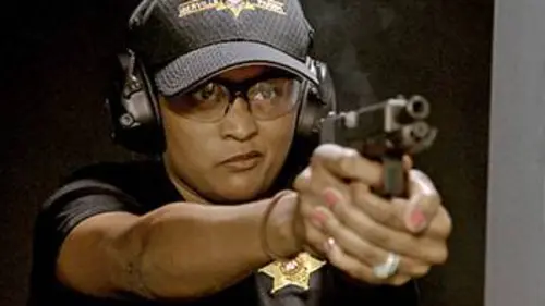 Killing Fields : l'affaire Eugenie Boisfontaine S01E05 La famille d'abord