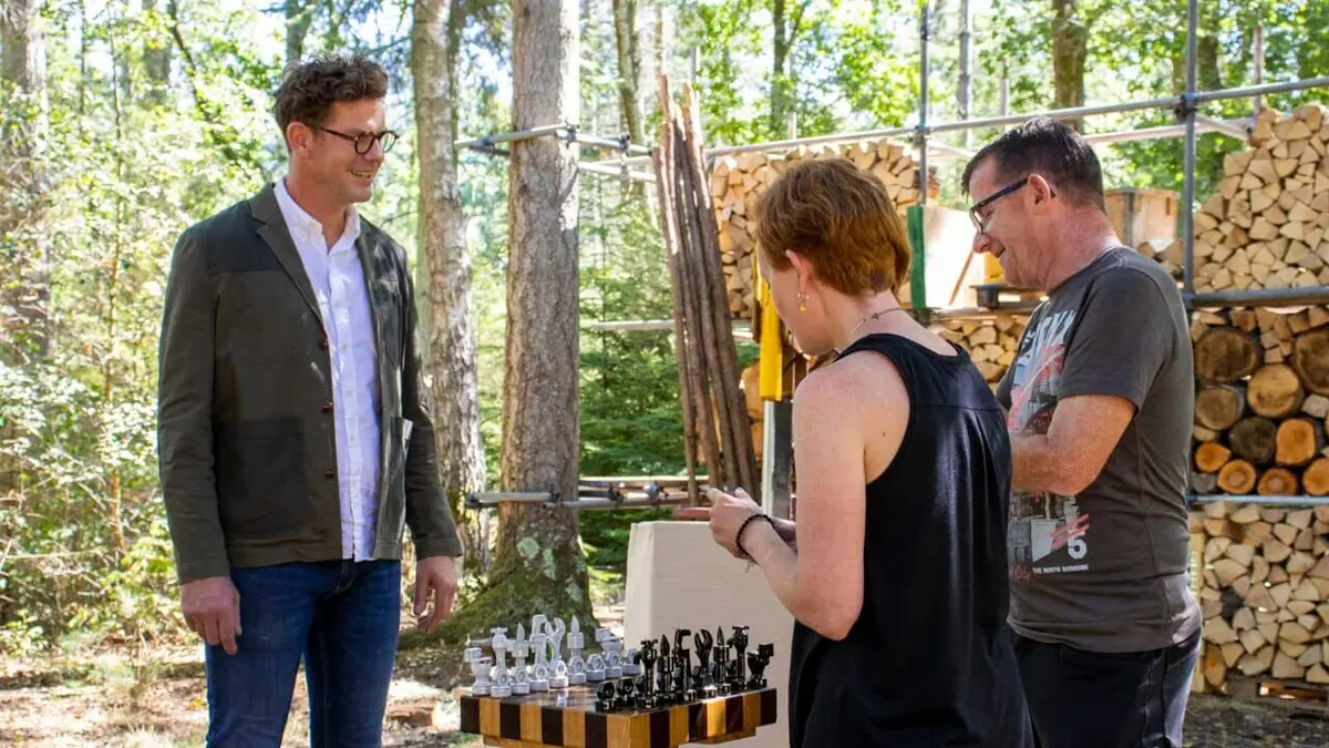Kings of the Wood Un jeu d'échec pour James