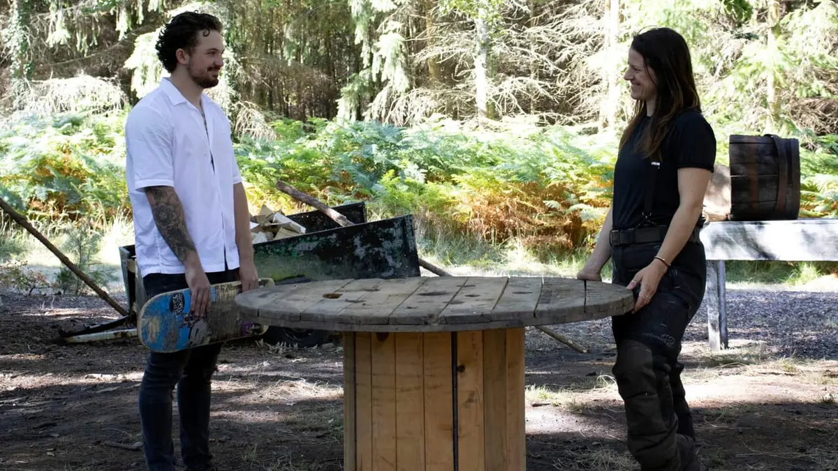 Kings of the Wood Un toboggan pour Jackie, Chase et Aurora