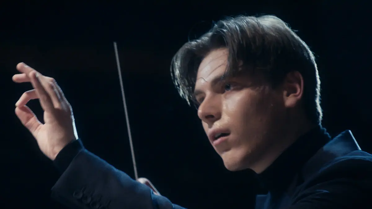 Klaus Mäkelä dirige Mahler : La symphonie n°9 avec l'Orchestre de Paris