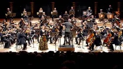 Klaus Mäkelä et Isabelle Faust jouent Brahms