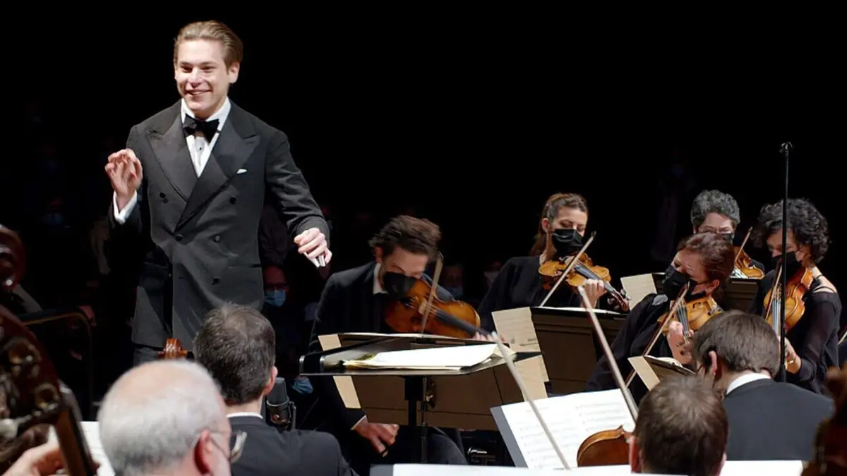 Klaus Mäkelä et Isabelle Faust jouent Brahms