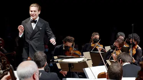 Klaus Mäkelä et Isabelle Faust jouent Brahms