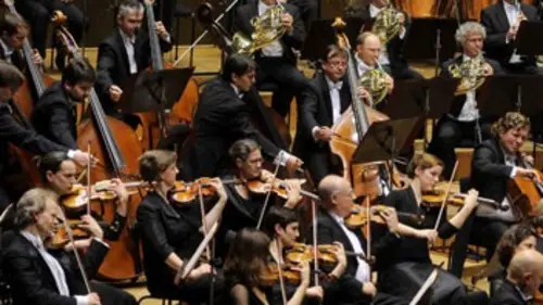 Casting Kurt Masur dirige le concert commémoratif vingt ans après la chute du Mur