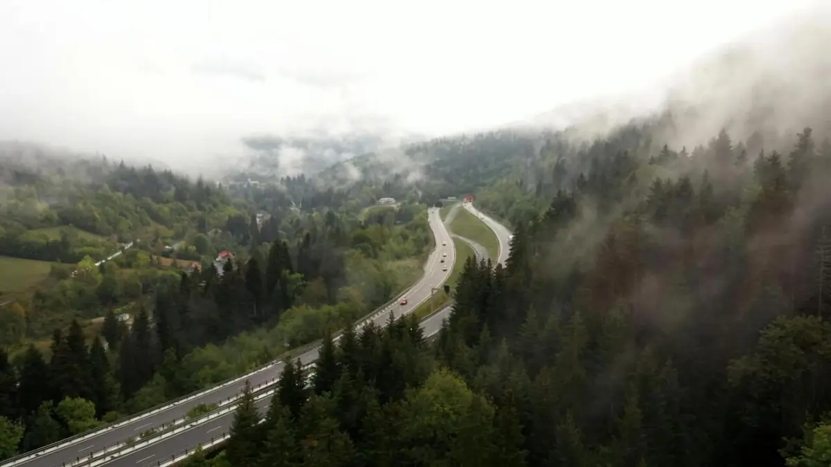L'A40, l'autoroute des titans