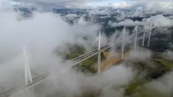L'A75 : sur la route du viaduc de Millau