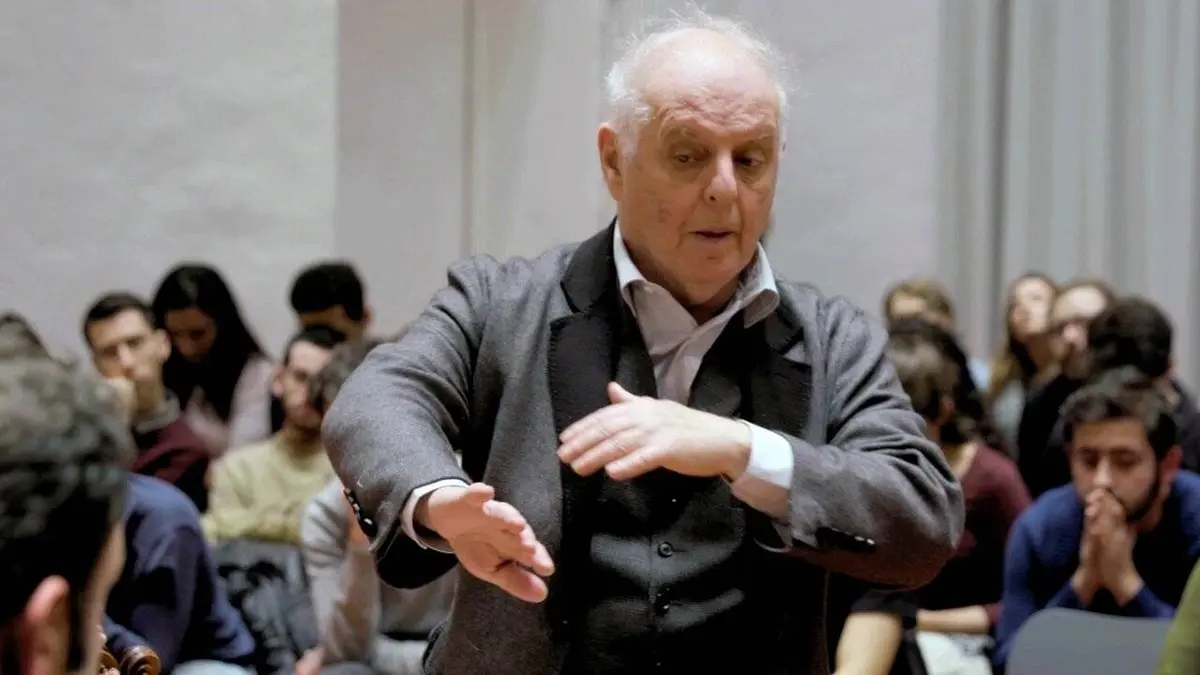 L'académie Barenboim-Said : au-delà de la musique E01