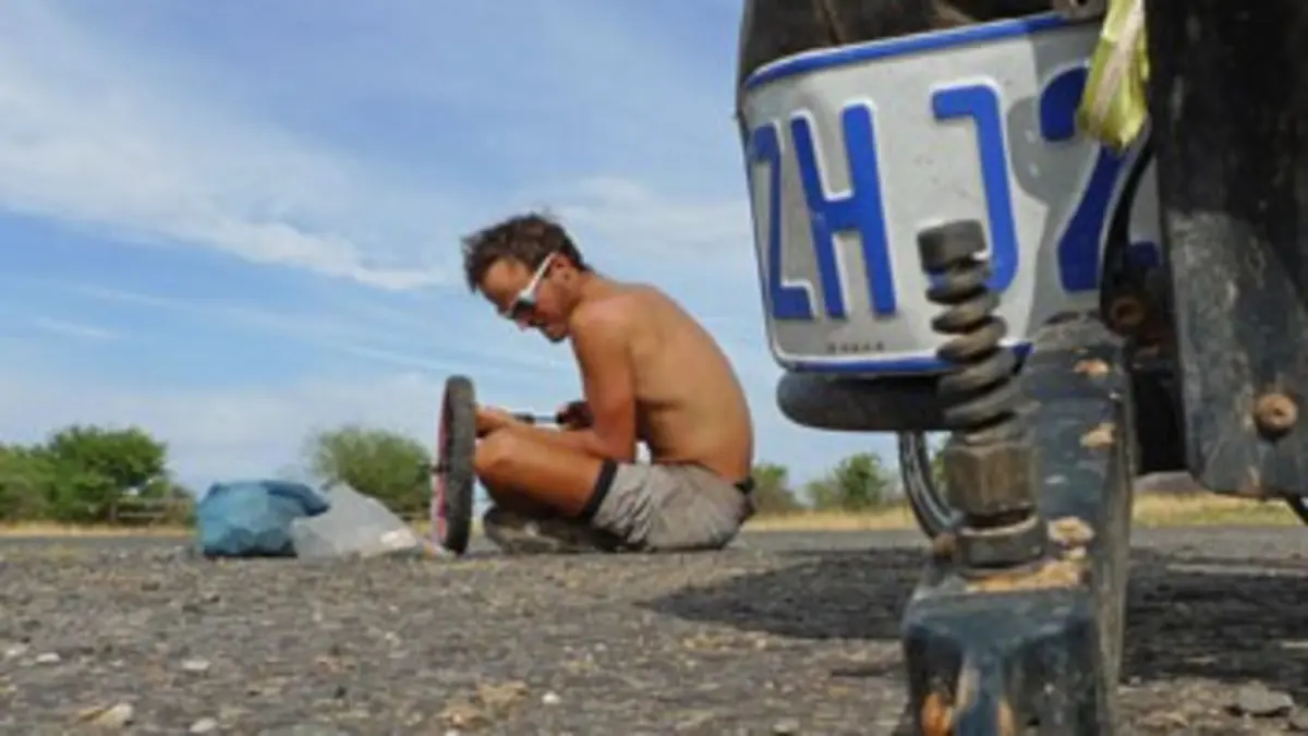 L'aventure africaine, 20 000 km à vélo E05 Du Congo au Botswana