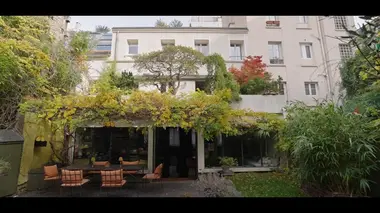 L'agence : l'immobilier de luxe en famille
