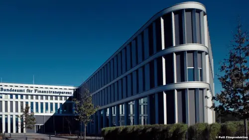 L'agent Echo et le complot Firecard