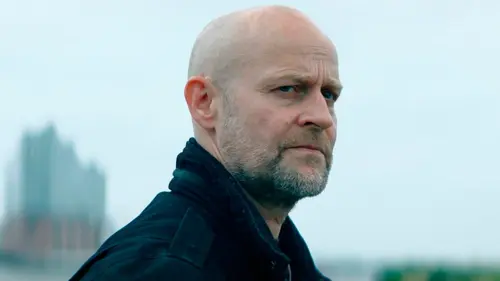 L'agent infiltré S01E01