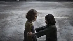 L'Amie prodigieuse S01E01 Les poupées