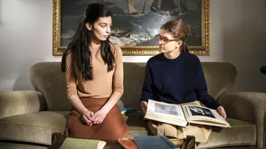 L'Amie prodigieuse S02E01 Le nouveau nom