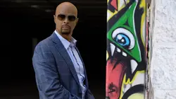 L'arme fatale S01E10 Que la fête commence