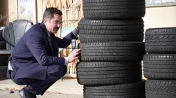 L'arme fatale S01E15 Léo pour vous servir