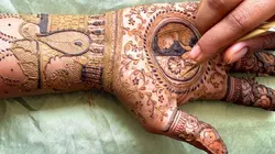 L'art du henné, un chemin vers la liberté
