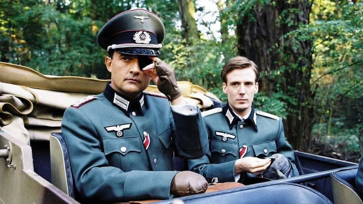 L'attentat contre Hitler : 20 juillet 1944 E01