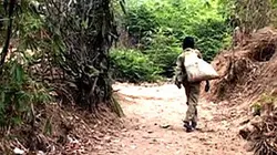 Visuel de L'eau va à la rivière