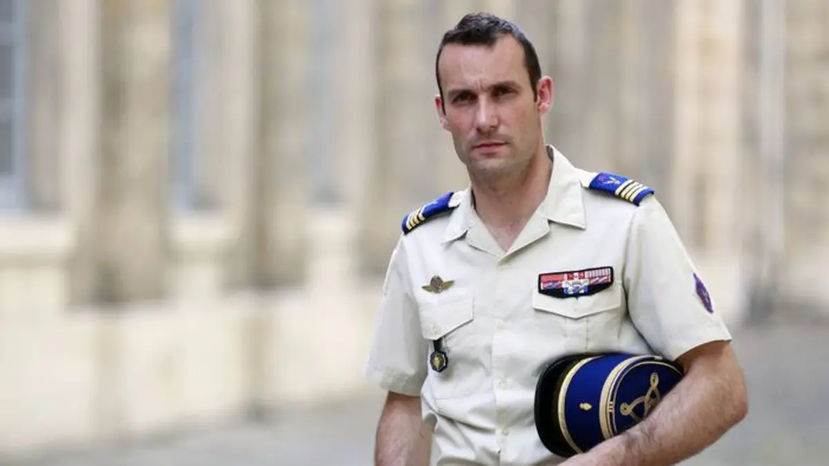 Épisodes de L'école de guerre, l'école des chefs