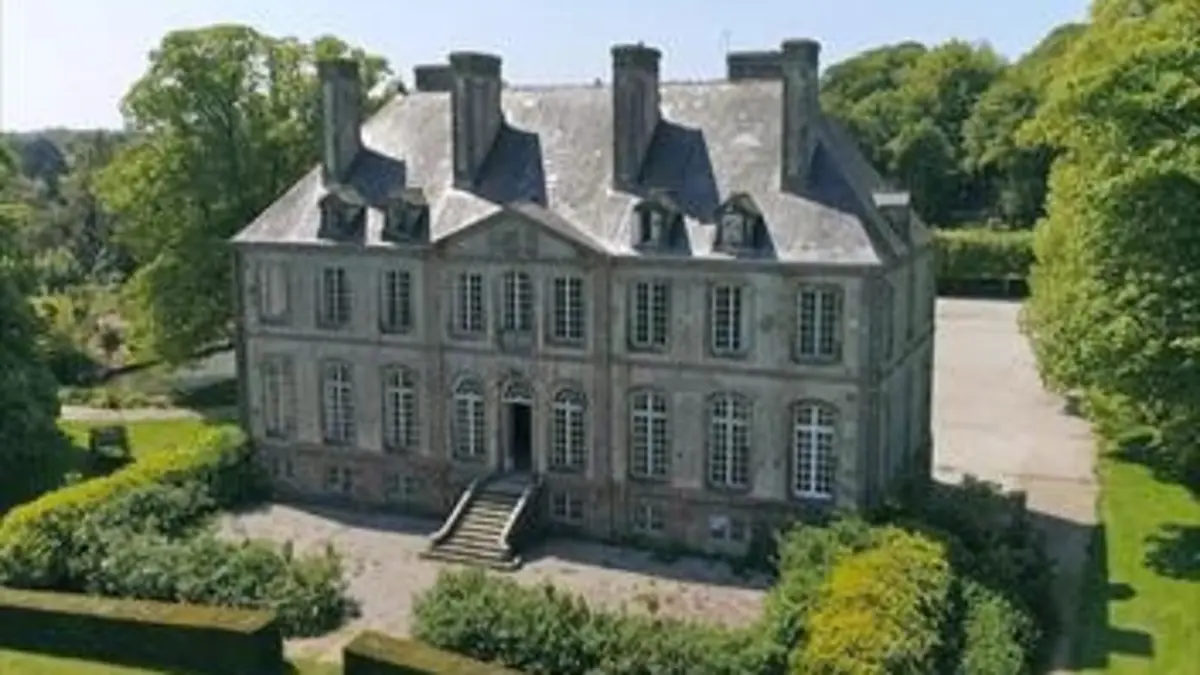 L'émission patrimoine Château de Carneville (Normandie)